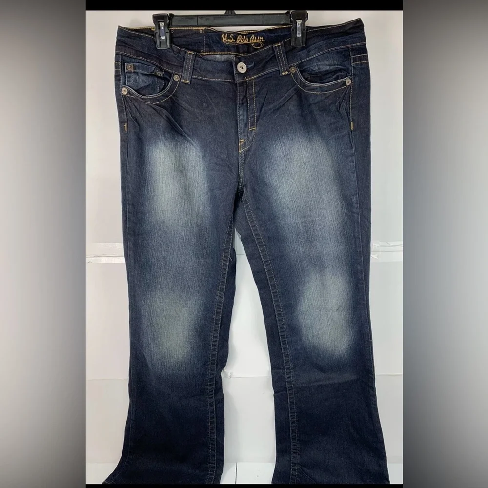 U.S. Polo Assn. Womens Size‎ 19/20 Distressed Dark Blue Jeans